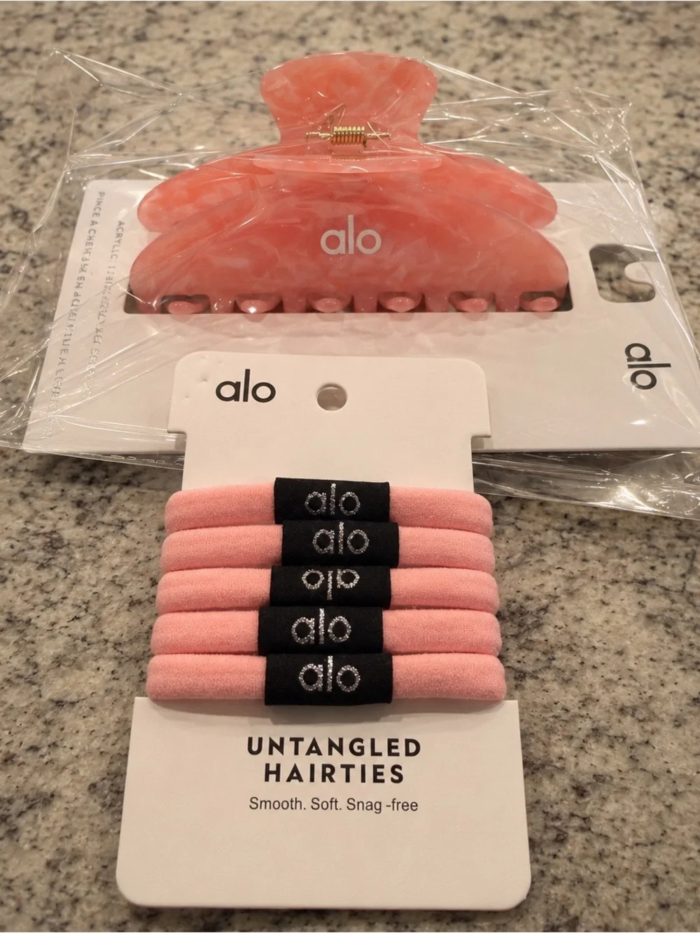Alo Yoga Pink 90’s Claw Clip + Untangled Hair Ties Bundle